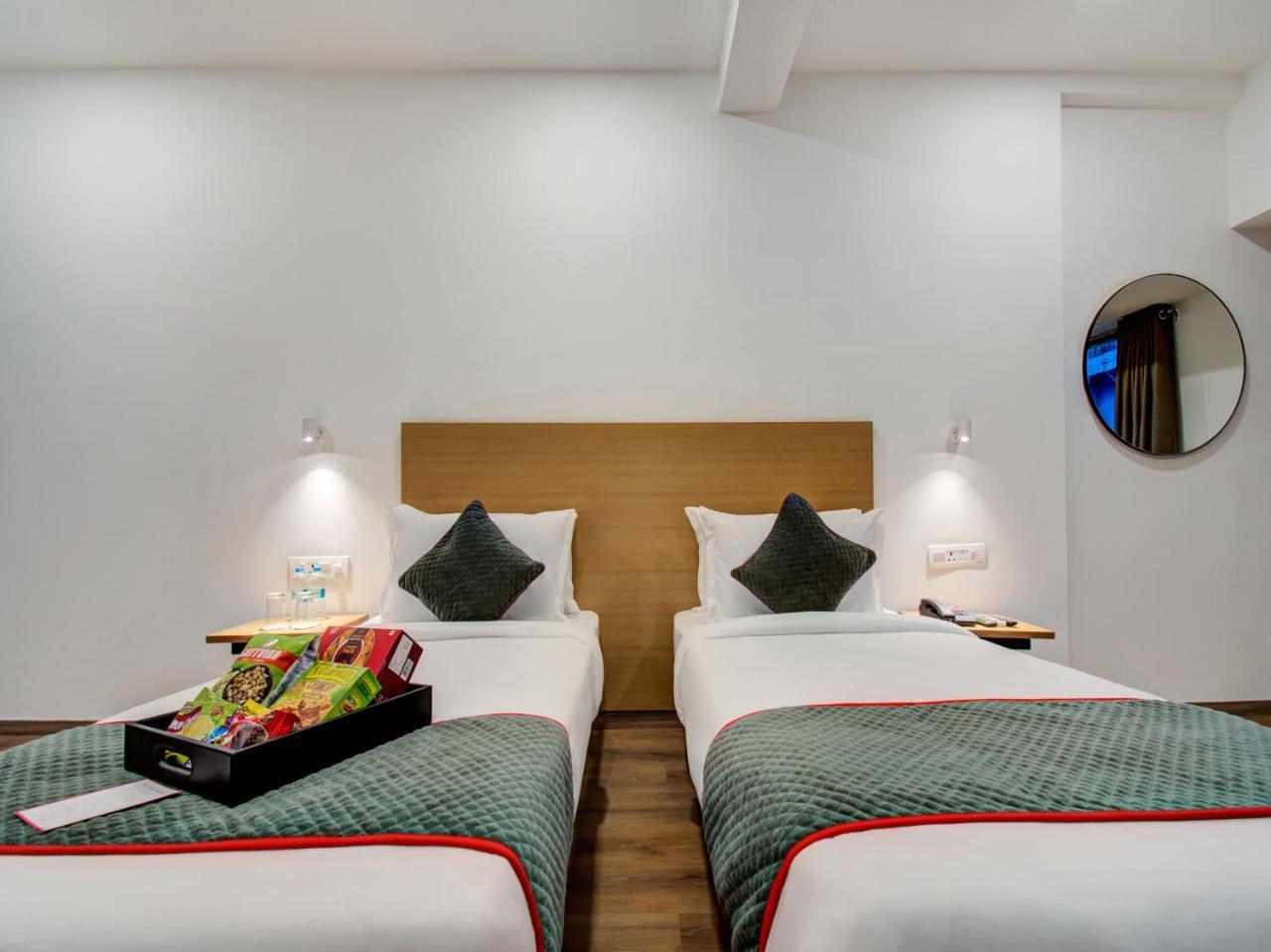 Готель Oyo Townhouse 66 Nagpur Station Ca Road Екстер'єр фото