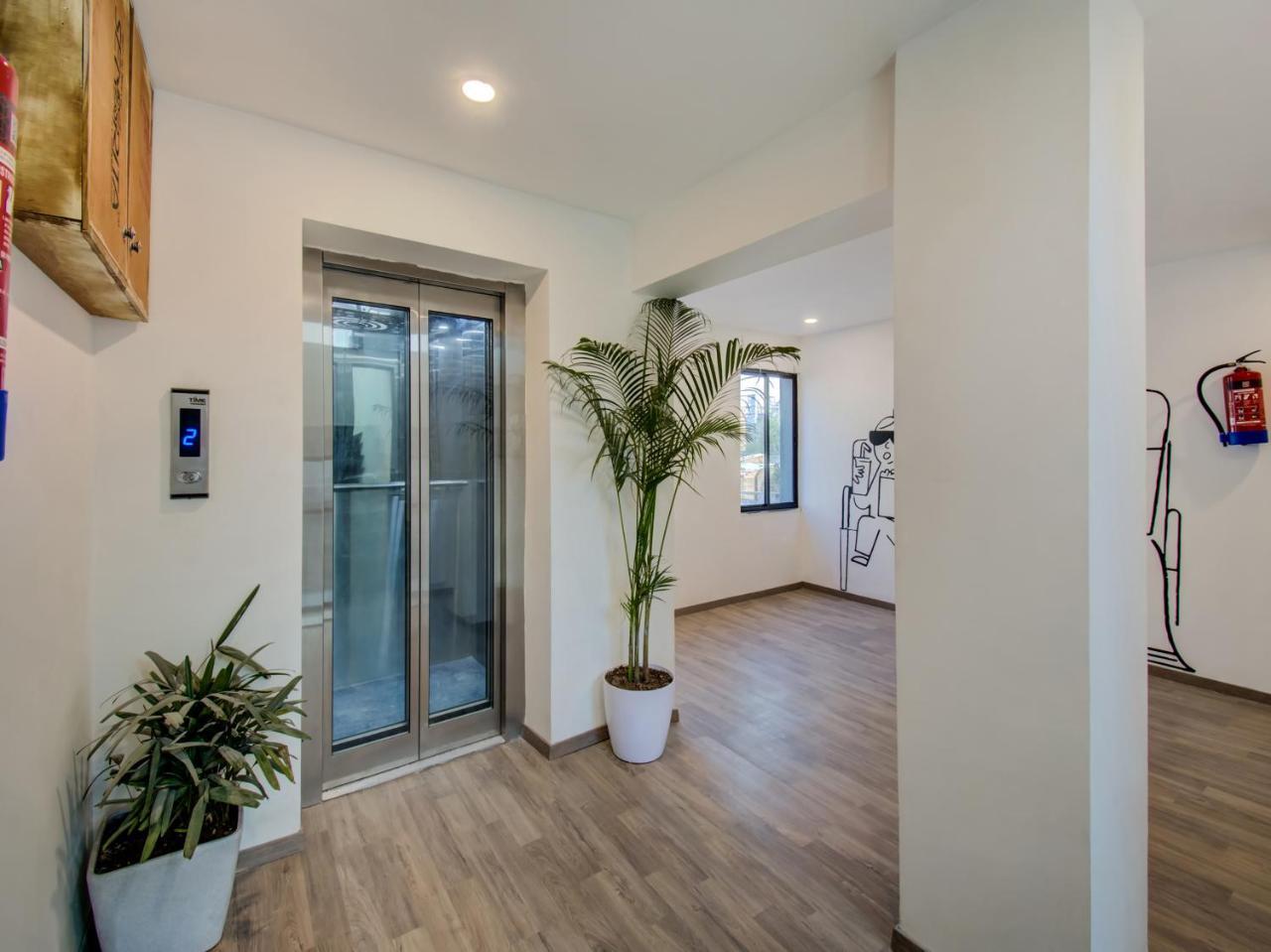 Готель Oyo Townhouse 66 Nagpur Station Ca Road Екстер'єр фото