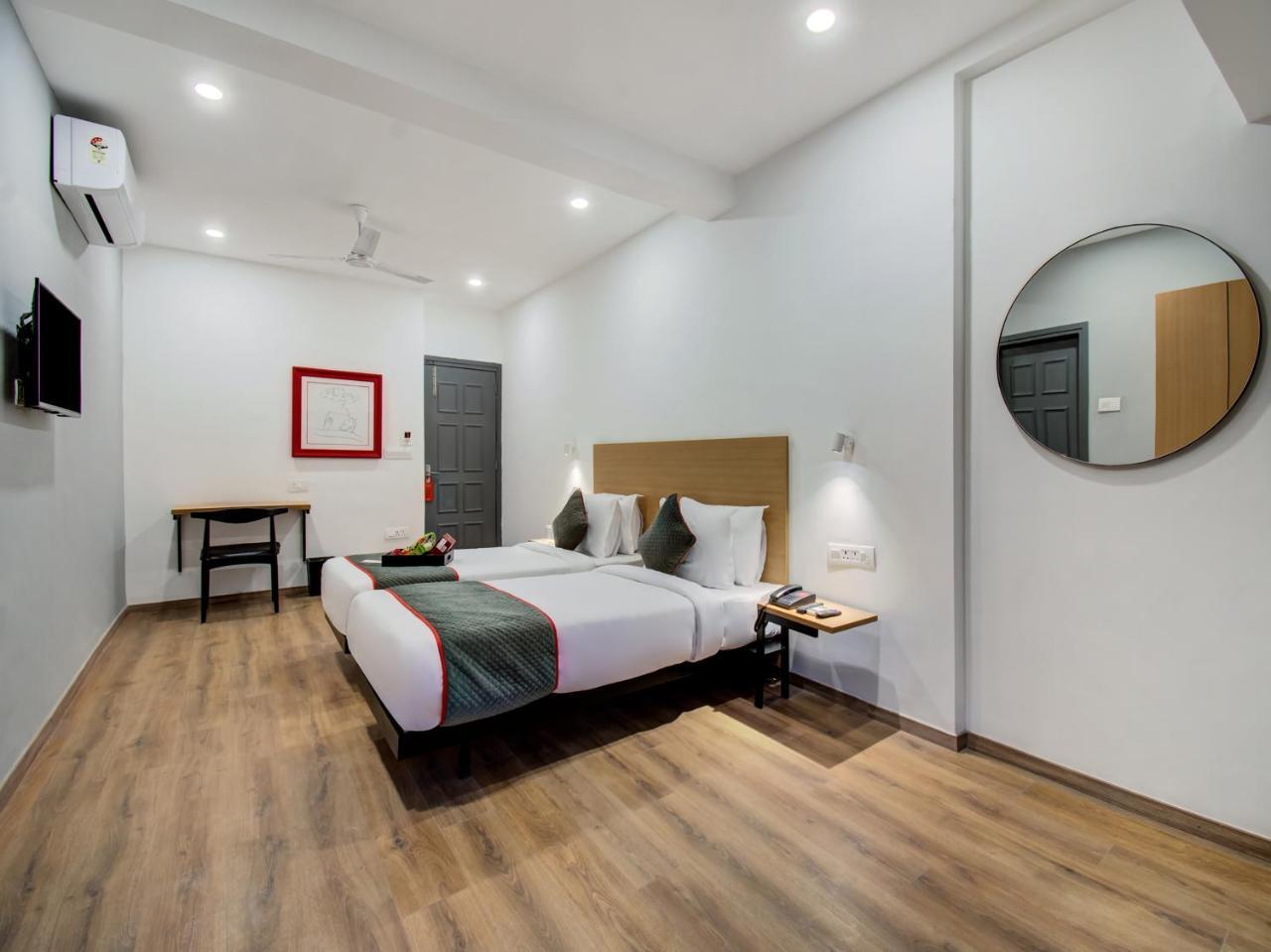 Готель Oyo Townhouse 66 Nagpur Station Ca Road Екстер'єр фото