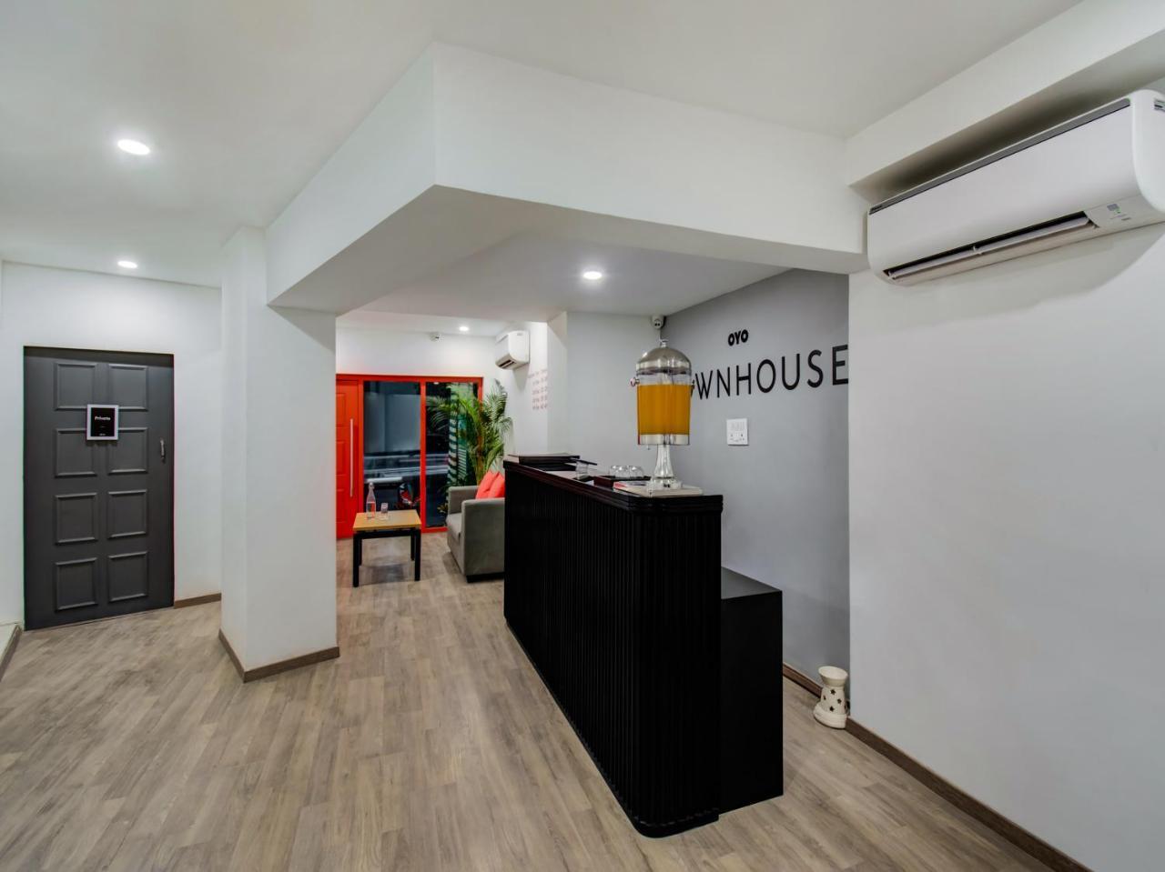 Готель Oyo Townhouse 66 Nagpur Station Ca Road Екстер'єр фото