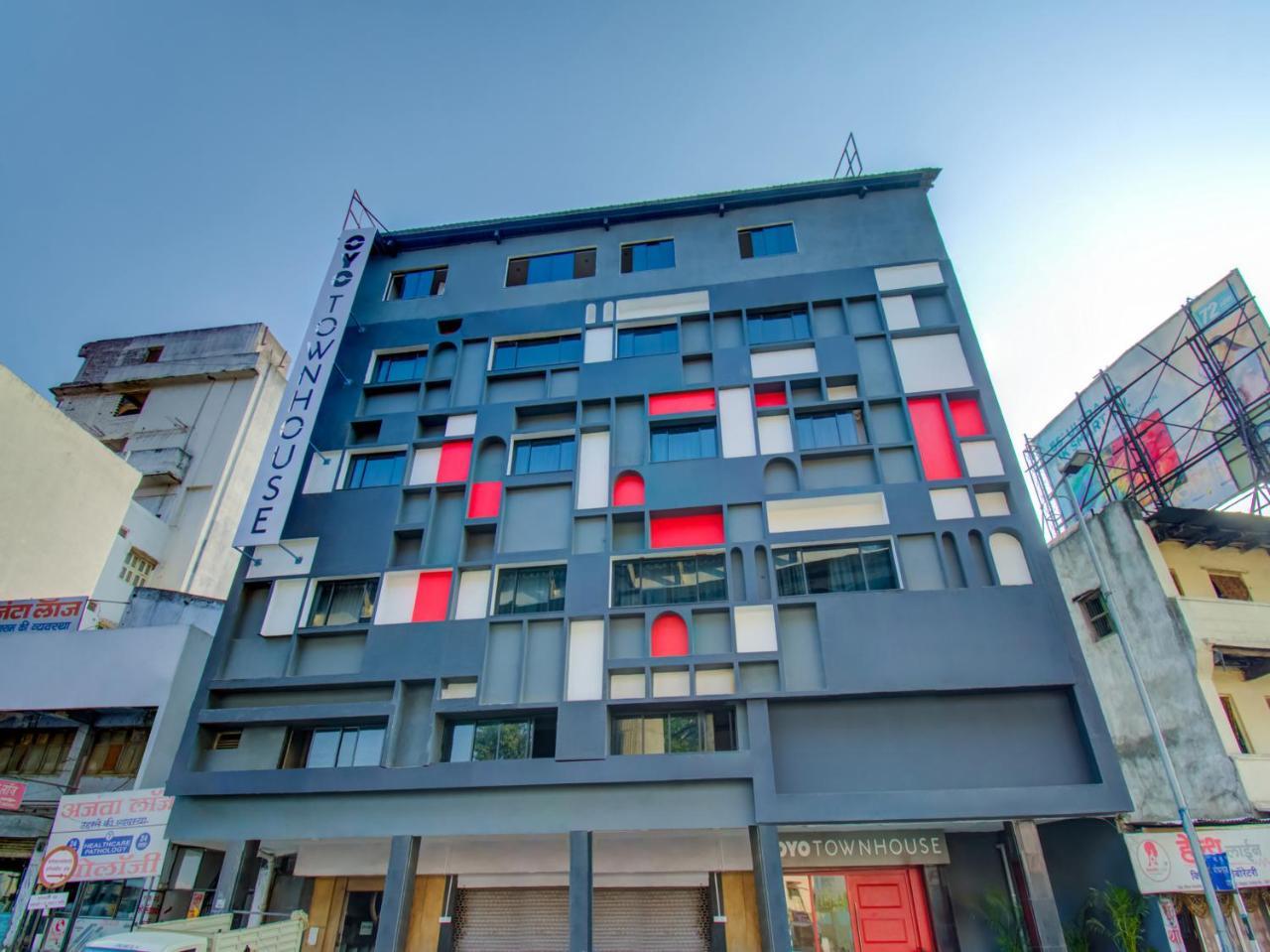 Готель Oyo Townhouse 66 Nagpur Station Ca Road Екстер'єр фото